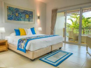 Praslin Island Resort | Acajou Beach Resort