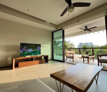 Granjas del Marques Apartment | Acapulco Diamante, Cama King, 124 m2