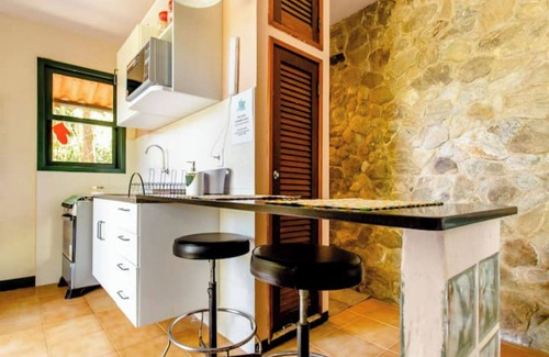 Mangaratiba Apartment | Accès Direct à la Plage - Suite Île