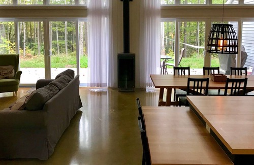 Austin Ski Chalet | Accessible & Adapted - In the heart of the Eastern Townships - Magog-Orford