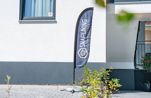 Hachenburg Apartment | Accessible Luxury Oasis - SnapLiving Apartments - LUXURY & Comfort