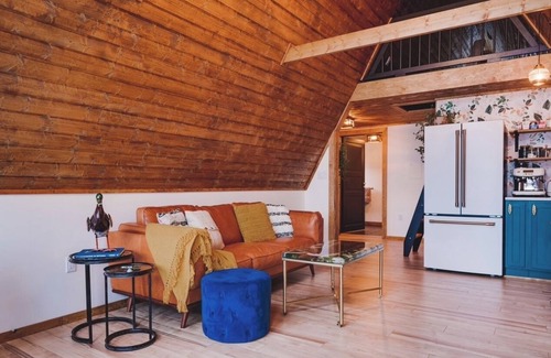 Upper New Cornwall Cabin | Accessible Waterfront A-Frame Retreat on Quiet Lake in Lunenburg