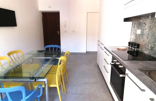 Monterotondo Apartment | Accogliente Appartamento Vicino Roma per Coppie e Famiglie, Nuovo