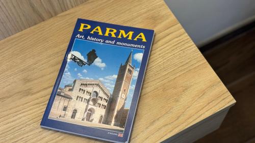 Lubiana Apartment | Accogliente Monolocale per 2 nel centro di Parma - Aurea Suite !