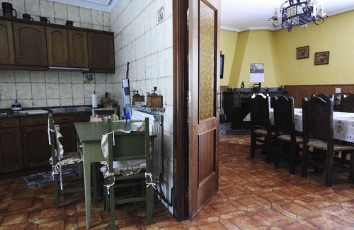 Cimanes del Tejar Cottage | Accommodation for groups and village with special charm, 20 minutes from LEÓN.