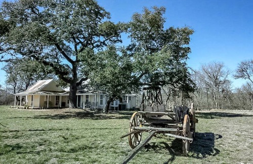 Fredericksburg Other | Accommodation ∙ 1 bedroom ∙ 4 guests