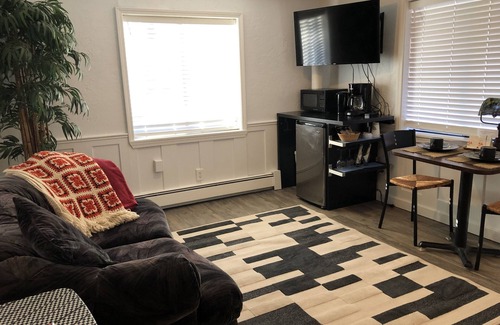 Haines House | Accommodation at Chilkat bakery