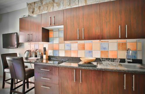 Centurion House | Accommodation at Vans No Loadshedding