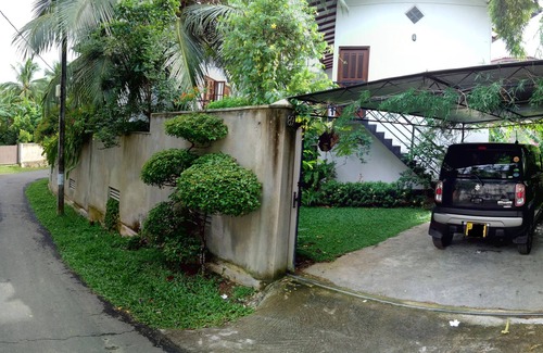 Bope-Poddala House | Accommodation for health professionals
