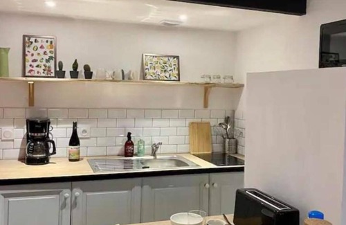Le Fenouiller House | Accommodation.Le petit beauregard.you'll be 4 minutes from the beaches.