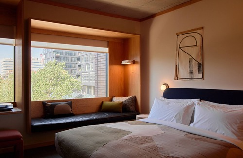 Fashion District Hotel | Ace Hotel Toronto