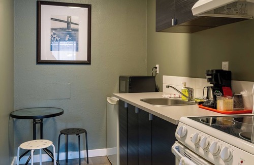 Okanagan-Similkameen Hotel | Ace Motel