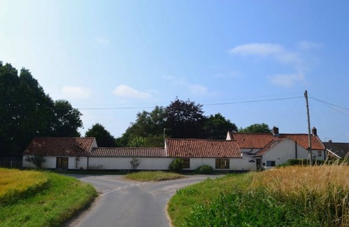 Runham Apartment | ACE OF DIAMONDS - Double with Ensuite