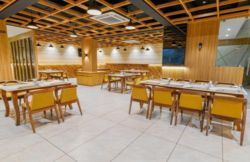 Morbi Hotel | Aceotel Premier TK, Morbi