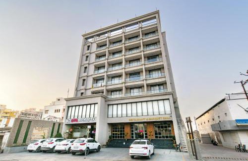 Morbi Hotel | Aceotel Premier TK, Morbi