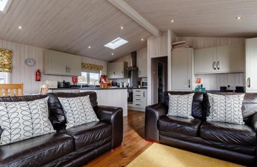 Hundall House | Acer Lodge-Uk37594