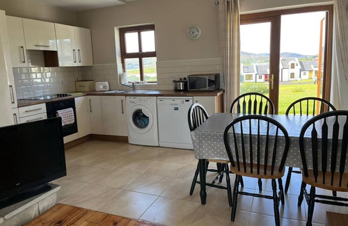 Achill Sound Ski Chalet | Achill Sound Holiday Village No 11