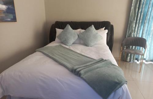 Kroonstad House | Achimer guesthouse