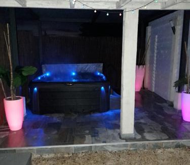 Bagard House | Acienne bergerie cévenole avec spa