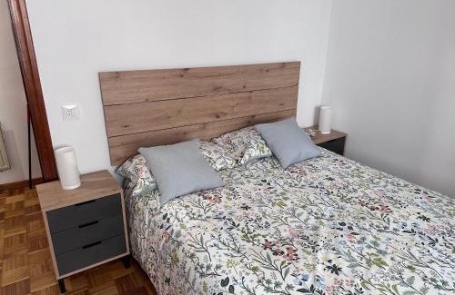 San Lazaro y Otero Apartment | Acogedor Apartamento con vistas a la Catedral y parking