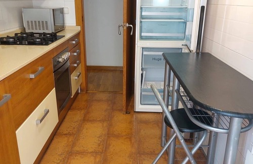 Sant Marti de Provencals House | Acogedor apartamento en barrio tranquilo cerca de la playa y de Sagrada Familia