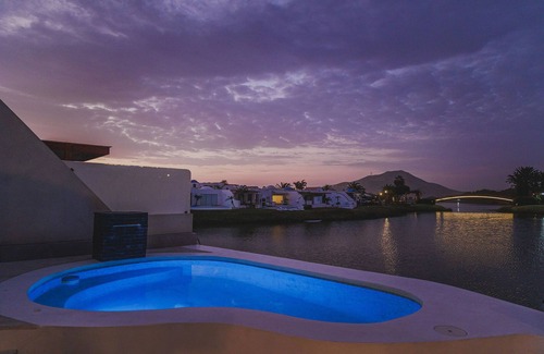 San Antonio House | Acogedor condominio Playa, Larguna y Piscina , disfruta de Pérgola del Sol