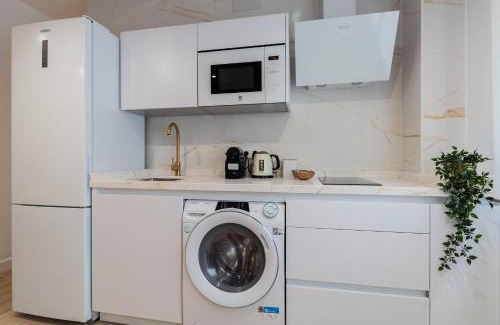 San Carlos-Tartessos Apartment | Acogedor Piso Junto Sta Justa 3