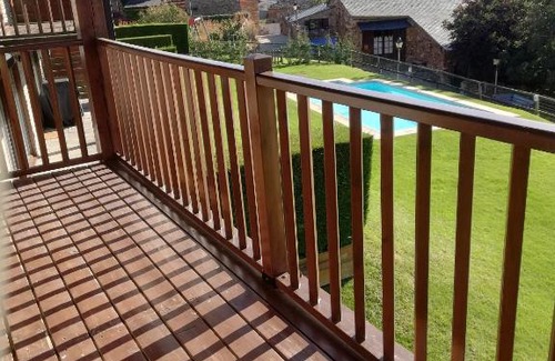 Bellver de Cerdanya Ski Chalet | Acogedora casa adosada con fantásticas vistas panorámicas