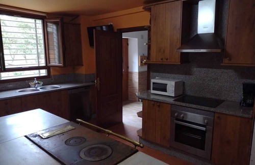Baralla Cottage | Acogedora Casa Rural, EN UN Entorno Precioso