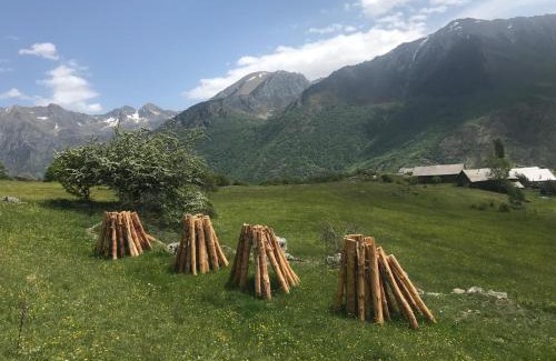 Isil Ski Chalet | Acogedora casita en el Pallars