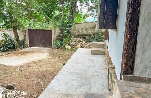 Bexiga Ski Chalet | Aconchegante Chalé Pertinho da Praia do Curral