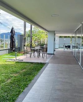 Campeche Central Apartment | Aconchego na Praia do Campeche