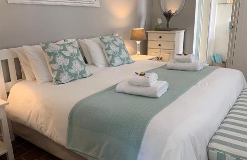 Eastcliff House | Acorn Cottage Hermanus