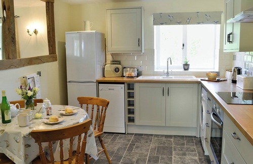 North Perrott Cottage | Acorn Cottage - UKC1812