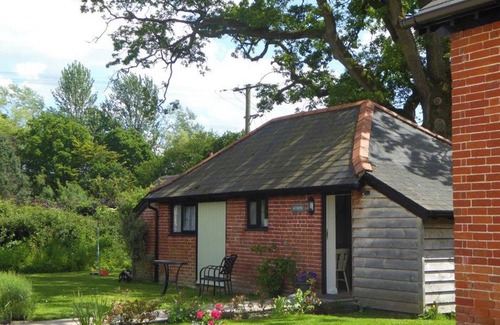 Plaitford House | Acorns - Converted Barn In An Attractive Courtyard On Our Family Stockfarm