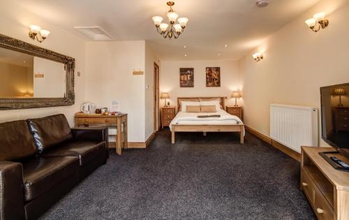 Lulsgate Bottom House | Acorns Old Farm