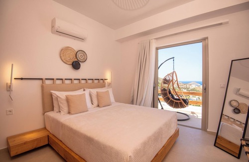 Mirties House | Acqua | Mia Anasa - Luxury Suites