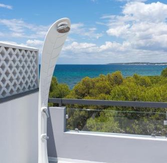 Rivabella Apartment | Acquamarina Apartment