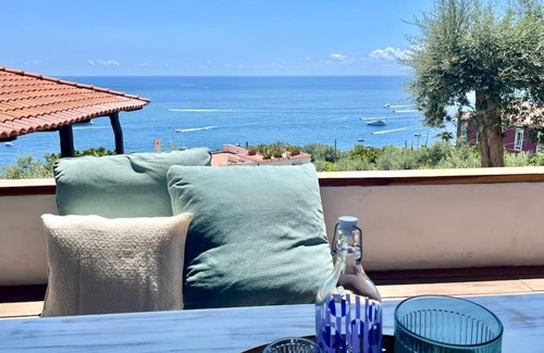 Marina del Cantone House | Acquarama