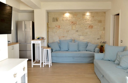 Scicli House | Acquaterra, Oasis of Relaxation with Pool and Sea View