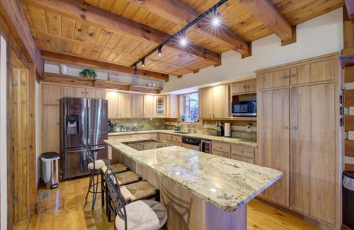 Nineveh Cabin | Acre Ridge Cabin in Brown County