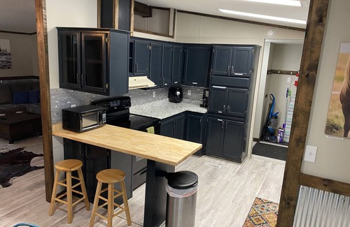 Martell House | Acreage Next To Pawnee Lake - Sleeps 12!