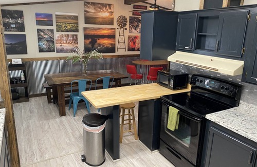 Martell House | Acreage Next To Pawnee Lake - Sleeps 12!