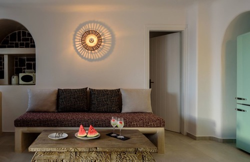 Akrotiri Bed & Breakfast | Acro Blue Luxury Villas