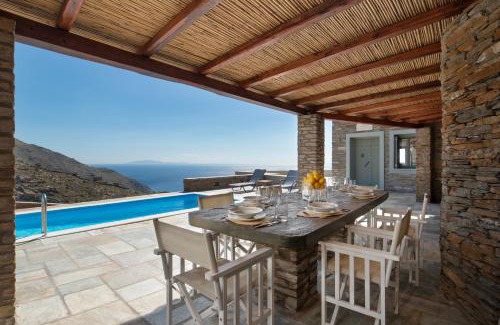 Megas Yialos-Nites Villa | Acron Andros - 3 Bedroom Villa with Private Pool