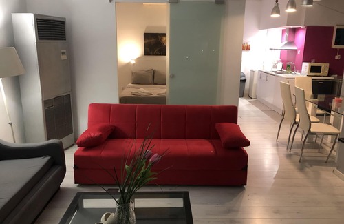Kerameikos Apartment | Acropolis front row loft