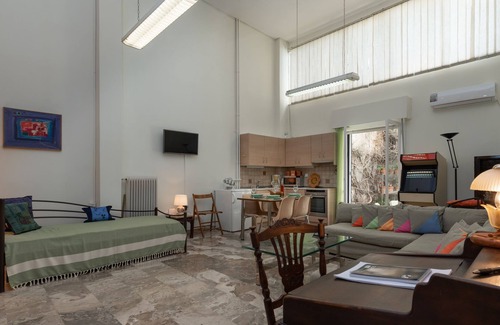 Koukaki Apartment | Acropolis Koukaki Luxury Loft with private garden