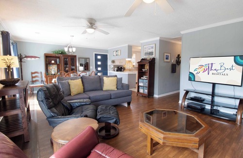 Folly Beach House | Across from Beach w/Lighthouse View!~Stilted Views