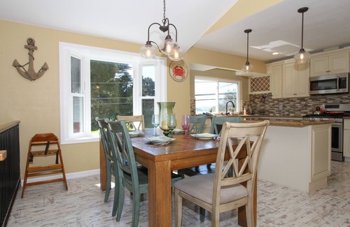 Bodega Bay House | Across from Marina, Fishing, Watch the Sea Lions, Great Parking for Boats