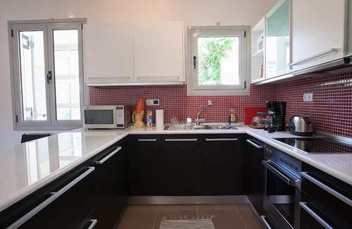 Athens City Centre Apartment | Across from the Acropolis and ten minute walk to Plaka, the old city of Athens.